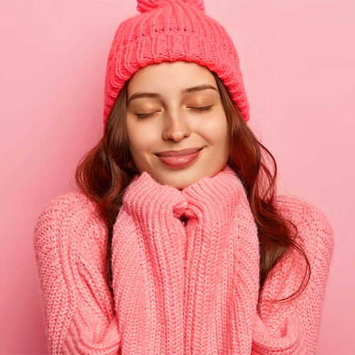 Зимовий догляд за обличчям — як захистити шкіру від морозу та лущення?