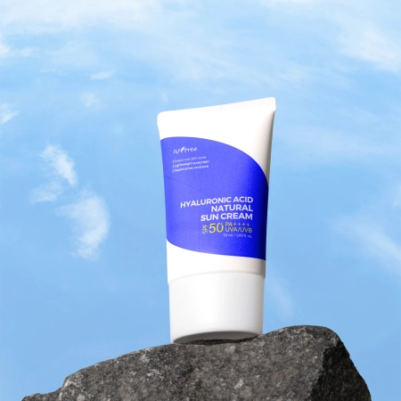 Isntree - Hyaluronic Acid Natural Sun Cream SPF50+/PA++++ - Сонцезахисний крем для обличчя з фізичним фільтром - 50ml