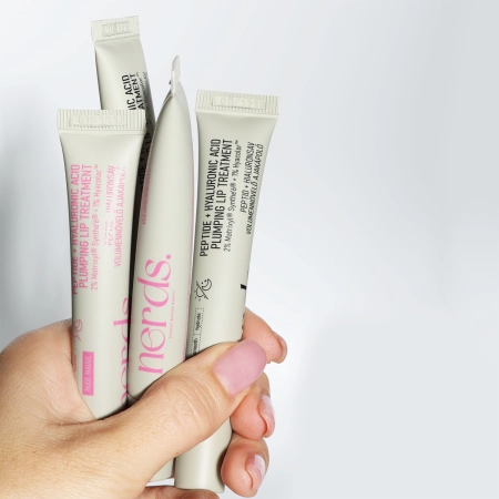 Nerds. - Peptide + Hyaluronic Acid Plumping Lip Treatment - 2% Matrixyl Synthe'6 + 1% Hyacolor - Пептидная сыворотка для губ с гиалуроновой кислотой - NUDE MAUVE - 10ml