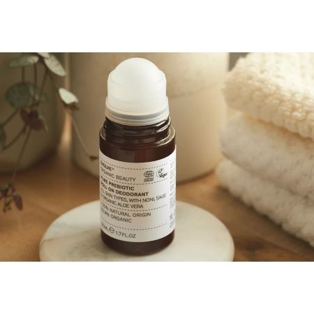 Evolve Organic Beauty - Натуральный дезодорант с пребиотиками - Pure Prebiotic Roll on Deodorant - 50ml