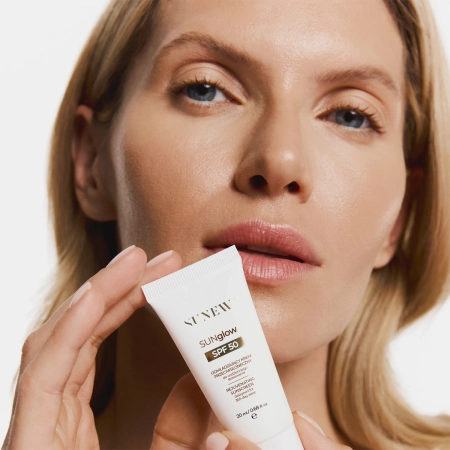 SunewMed+ - SUNglow SPF50 - Омолоджувальний сонцезахисний крем для обличчя - 20ml