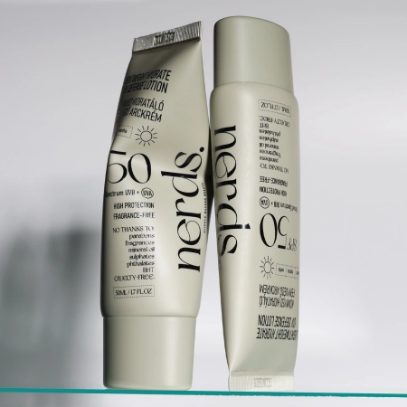 Nerds. - Lightweight Hydrate UV Defense Lotion SPF50 - Зволожувальний сонцезахисний крем - 50ml