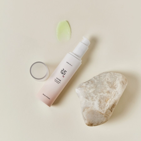 Beauty Of Joseon - Ginseng Moist Sun Serum SPF50+/PA++++ - Солнцезащитная сыворотка с женьшенем - 50ml
