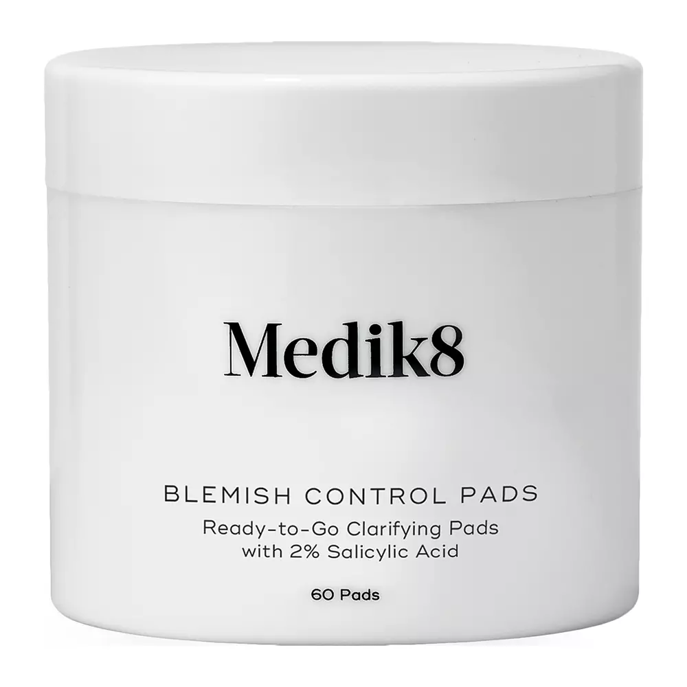Medik8 - Отшелушивающие спонжи для проблемной кожи - Blemish Control Pads - Ready-to-Go Clarifying Pads